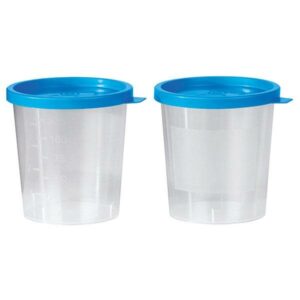 Urinbecher mit blauem Schnappdeckel, 125ml, beschriftbar, graduiert aus unzerbrechlichem PP